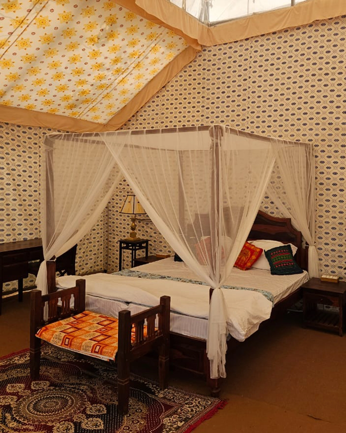 Deluxe NON-AC Tent